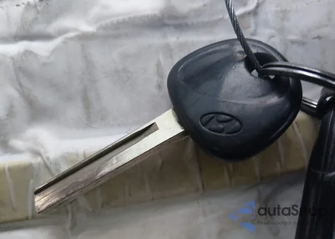 2012 Hyundai Veloster Base W/Black from USA, damaged, VIN KMHTC6ADXCU062703